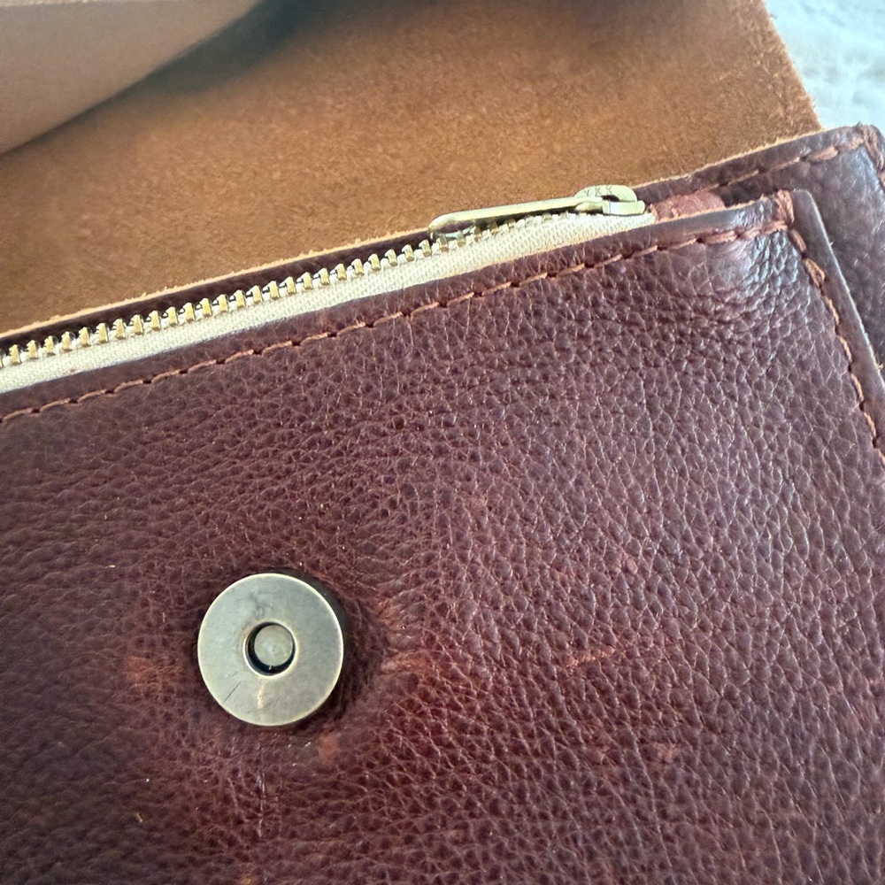 Portland Leather Rich Brown Clutch - Picture 4 of 7